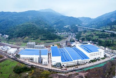 尊龙凯时矿产5万吨/年磷酸铁锂新材料项目建设全面完工